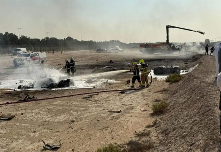 VIDEO: Se estrella avión de combate, muere el piloto