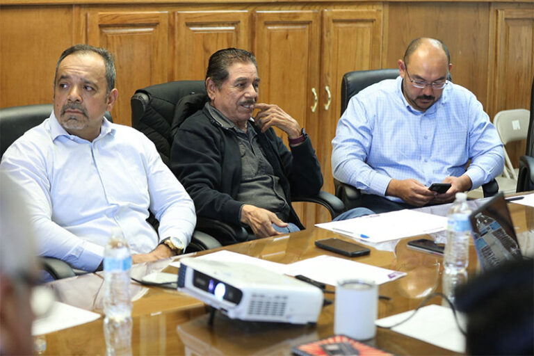 Comisión de Nomenclatura buscará presupuesto para la restauración de monumentos