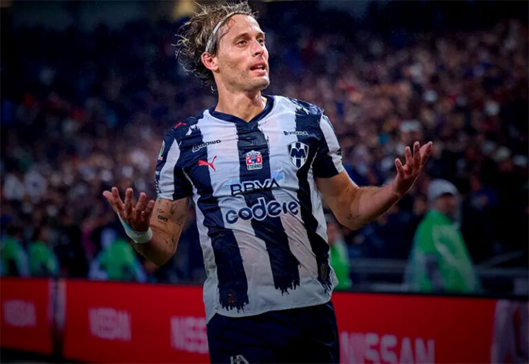 Monterrey pega con doblete ante el América