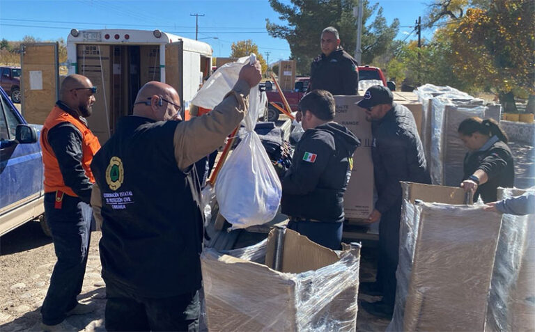 Entrega CEPC apoyos a familias afectadas por inundaciones en la región noroeste