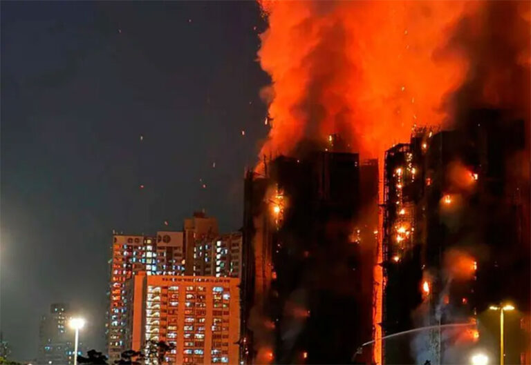 13 detenidos por incendio en Tai Po