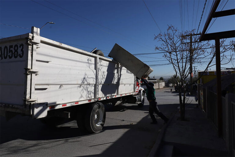 Retira Dirección de Limpia 58 toneladas de tiliches en Ampliación Plutarco Elías Calles