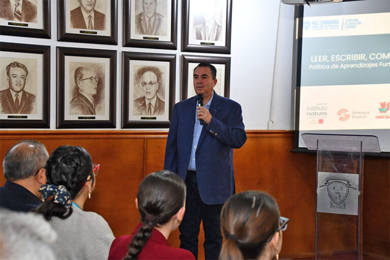 Fortalece Educación estrategia en materia de lectura y escritura en primarias