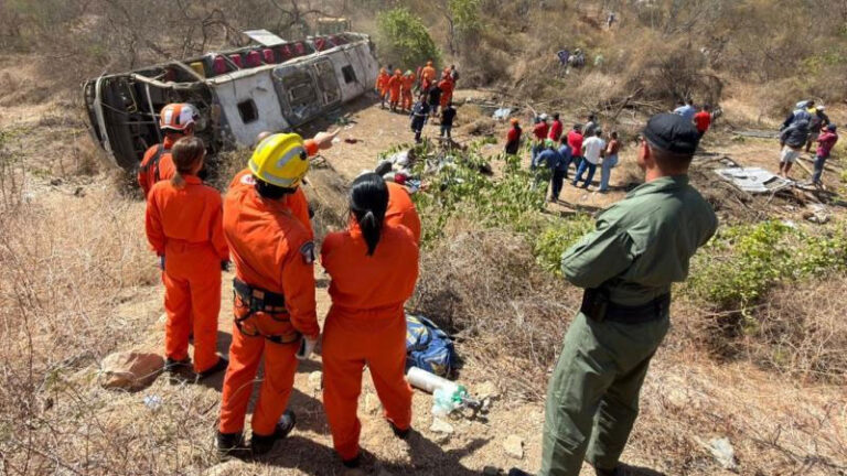 Trágico accidente deja 15 peregrinos muertos en Brasil