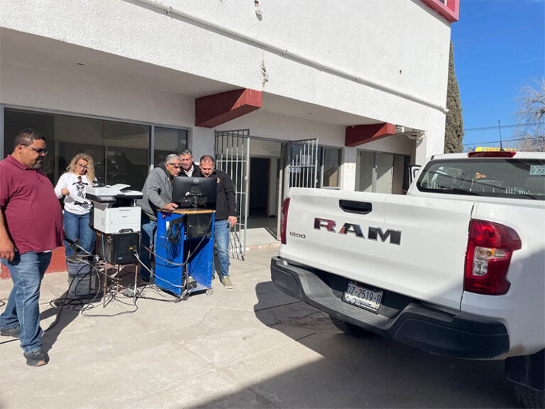 Invitan a tramitar engomado ecológico en Atención Ciudadana del Suroriente