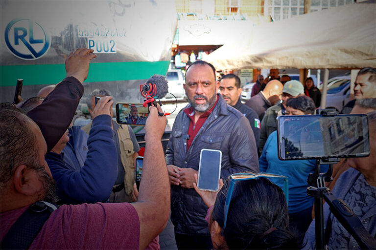 Encabeza Secretario del Ayuntamiento operativo integral de limpieza en la Zona Centro