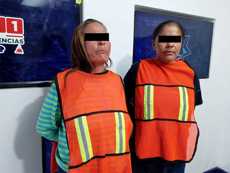 Policías Municipales detienen a dos mujeres por violencia familiar; resguardan a menor de 13 años