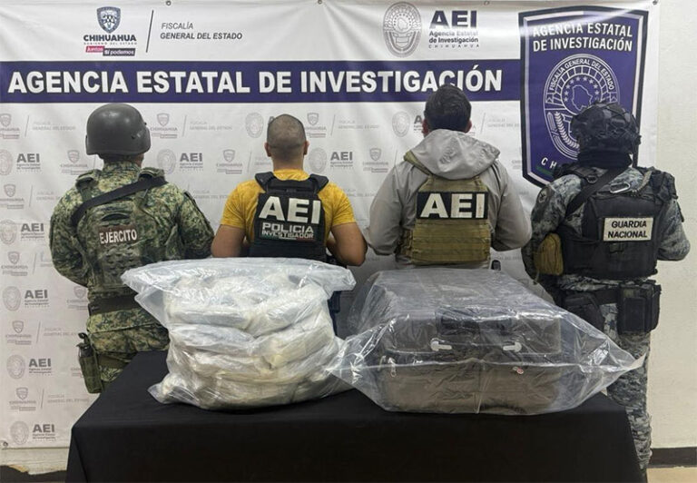 Abandonan maleta con más de 17 kilogramos de metanfetaminas