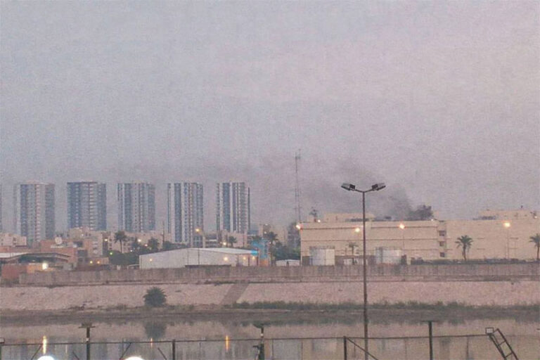 Alerta en embajadas de EU tras ataques de Irán