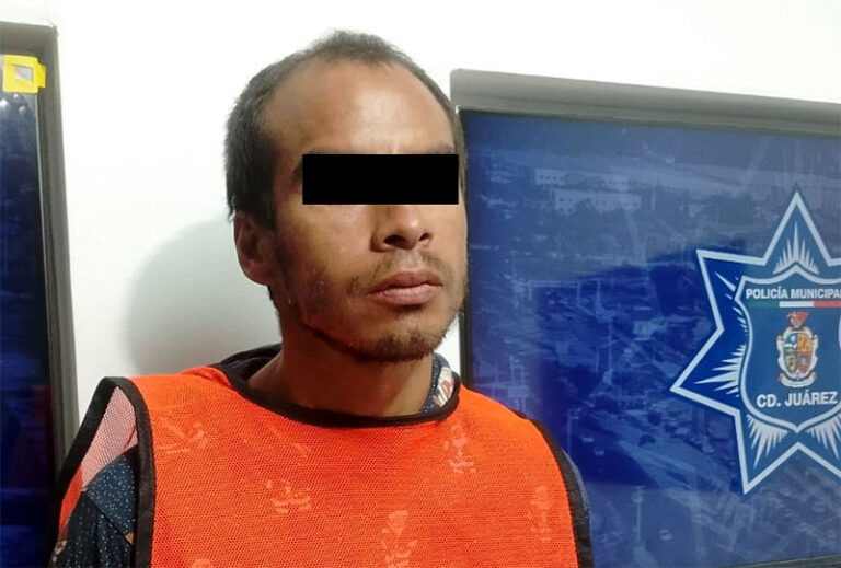 Agentes municipales detuvieron a una persona con orden de aprehensión por delitos contra la salud