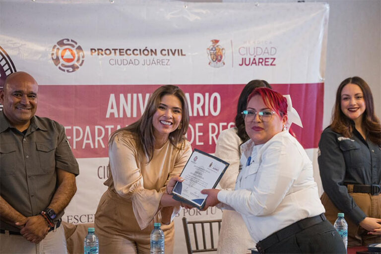 Celebran 49 aniversario del Departamento de Rescate Municipal con reconocimiento a su labor y trayectoria