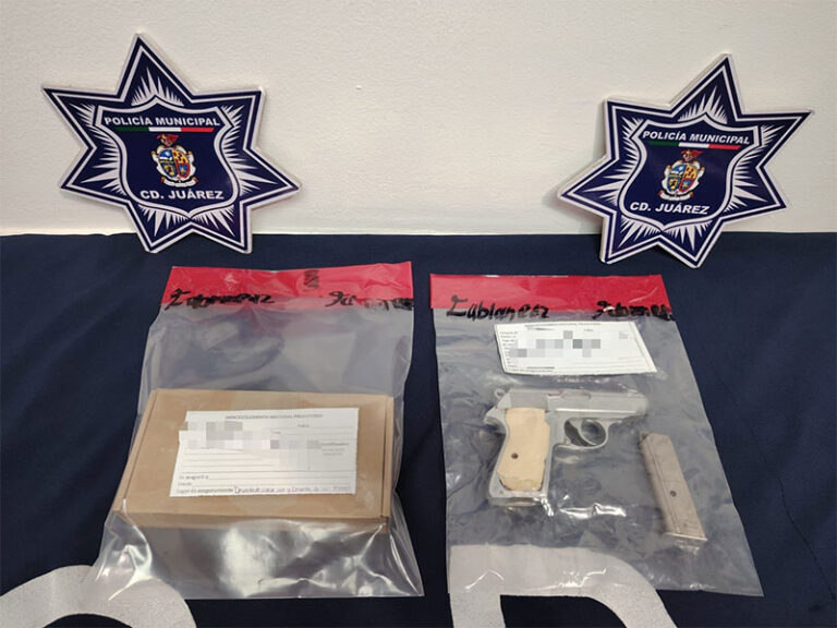 Tras riña familiar Policías Municipales aseguran arma de fuego