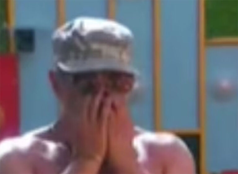 Mensaje de Mayer con lágrimas incluidas