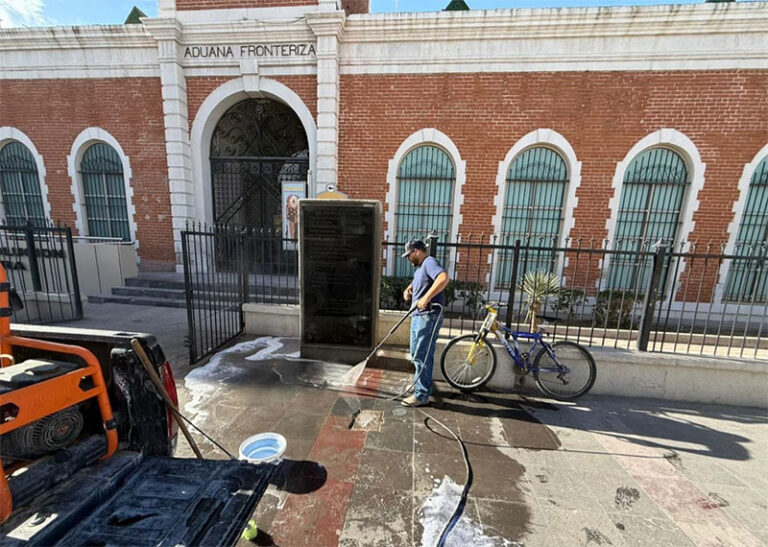 Cuadrillas de Limpia trabajan en mantenimiento e imagen del Centro Histórico