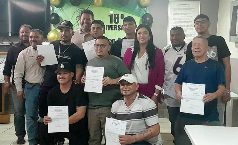 Certifican Cedex a casi 900 personas en Ciudad Juárez