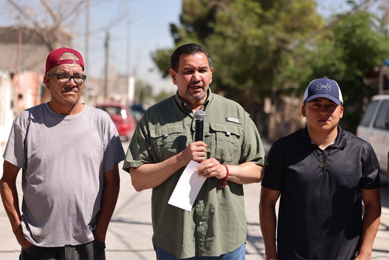 Entregan pavimentación de la calle Irving Flores con inversión superior a 6.4 millones de pesos