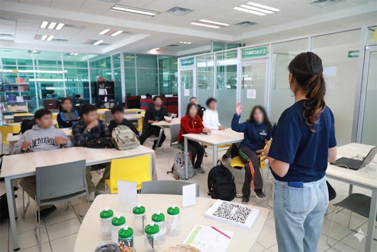 Arranca UTCH Sur entrega de fichas y anuncia becas de inscripción