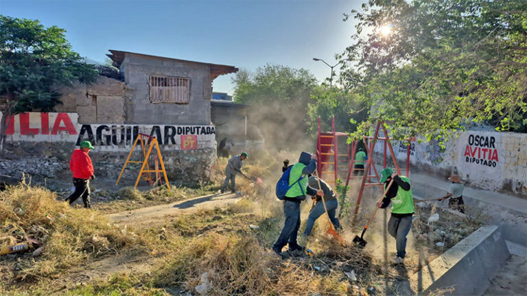 REALIZA FUERZA JUVENIL DEL VERDE INTERVENCIÓN EN TRES PARQUES DE JUÁREZ