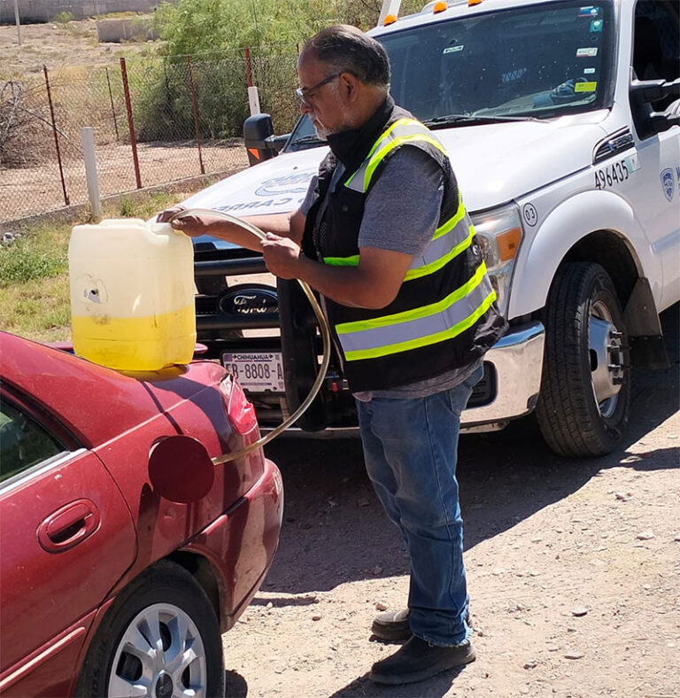 Realiza SCOP 50 auxilios carreteros durante el periodo vacacional