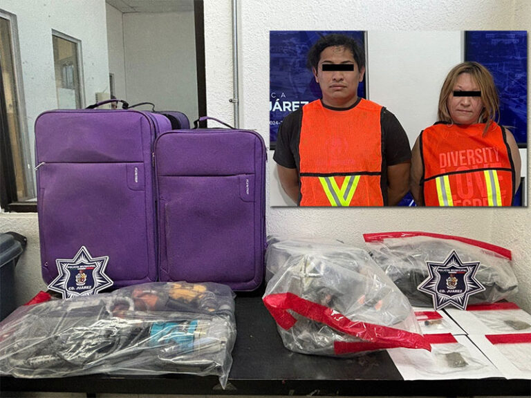 Detienen a dos personas y a tres adolescentes por resistencia y desobediencia