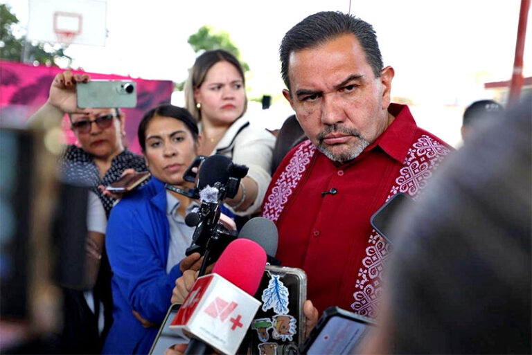 Destaca el Presidente Pérez Cuéllar salarios y la inversión en Bomberos de Juárez