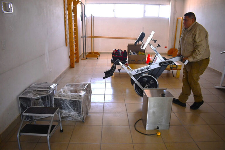Recibe UTCJ equipamiento del DIF Estatal para la nueva Unidad Básica de Rehabilitación