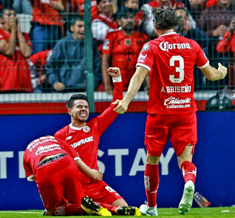 Con dedicatoria especial Toluca se mete a la final de la Concachampions