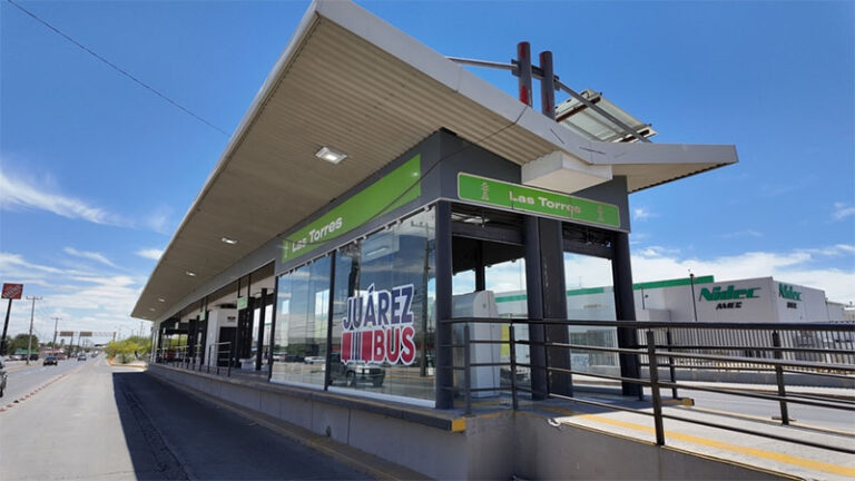 Instala JuárezBus CAM Móvil junto a estación Torres del BTR-1
