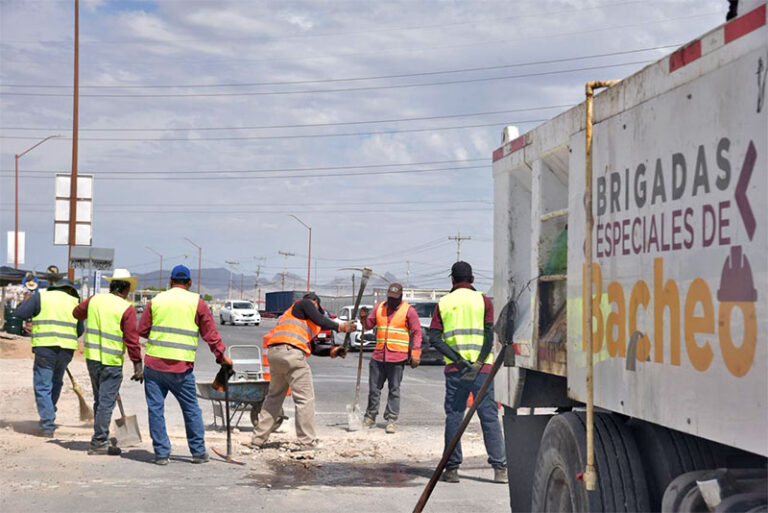 Tapó Obras Públicas más de 6 mil baches durante mayo