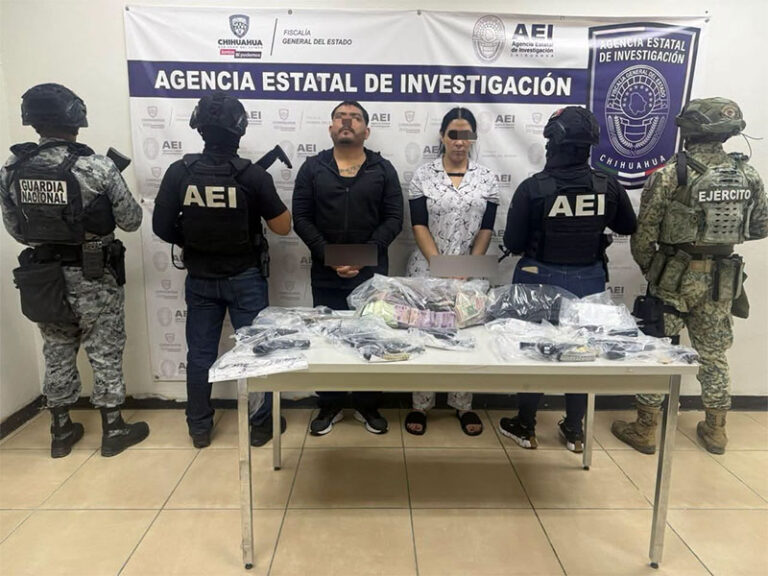 Caen con un arsenal
