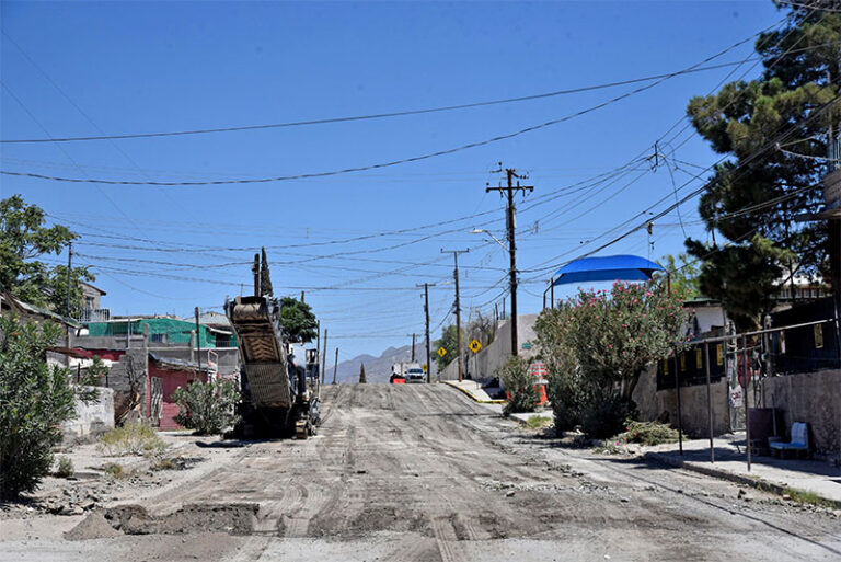 Inicia Obras Públicas la rehabilitación de la calle Morera en la colonia Francisco Villa