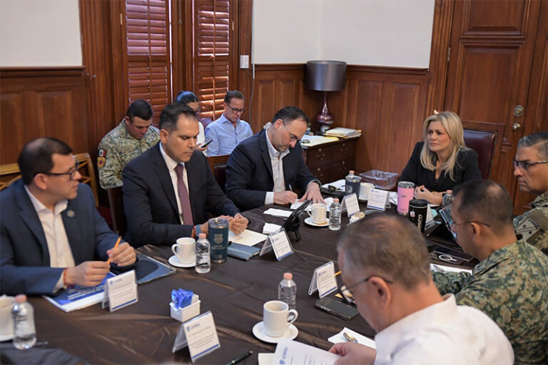 Gobernadora ordena reforzar atención en Cinco Llagas durante Mesa de Seguridad