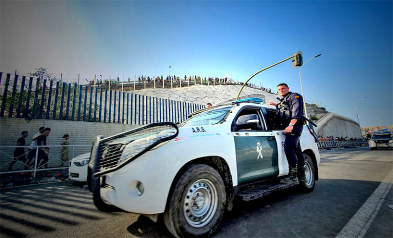 Colapsa frontera en España ante crisis migratoria