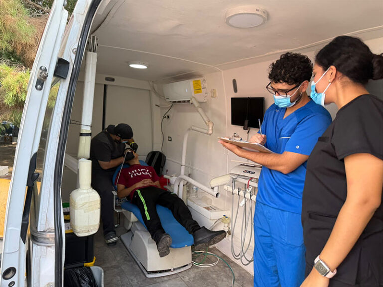 Lleva Centros Comunitarios servicios de salud a personal y familias de Seguridad Vial