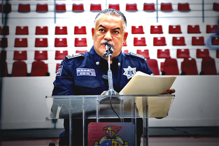 Destaca SSPM resultados en aseguramiento de armas y drogas durante conferencia semanal
