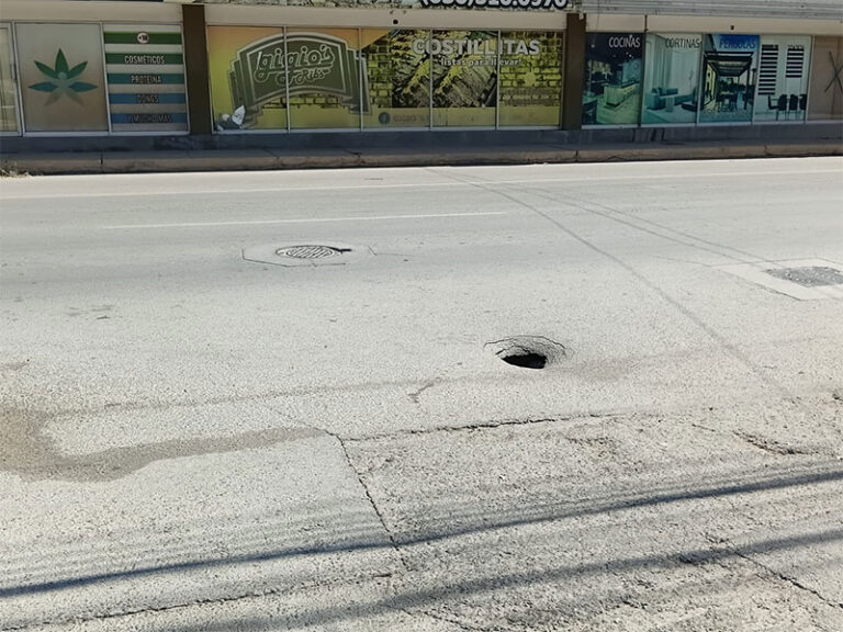 Exhorta Seguridad Vial a transitar con precaución ante trabajos de la JMAS por un hundimiento