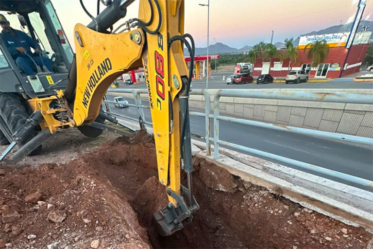Reparará JMAS Chihuahua fuga en conducción de 14 pulgadas
