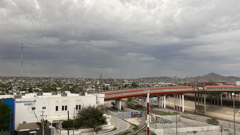 Mantienen alerta por posibles tormentas severas; el martes aumentará el riesgo