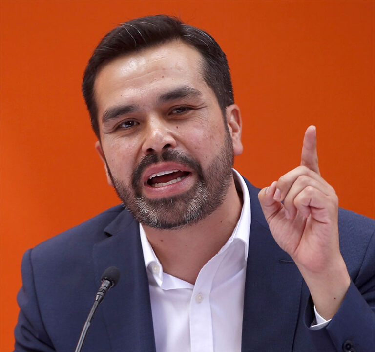 Máynez critica a Morena de dedazo en elección de candidatos a gubernaturas