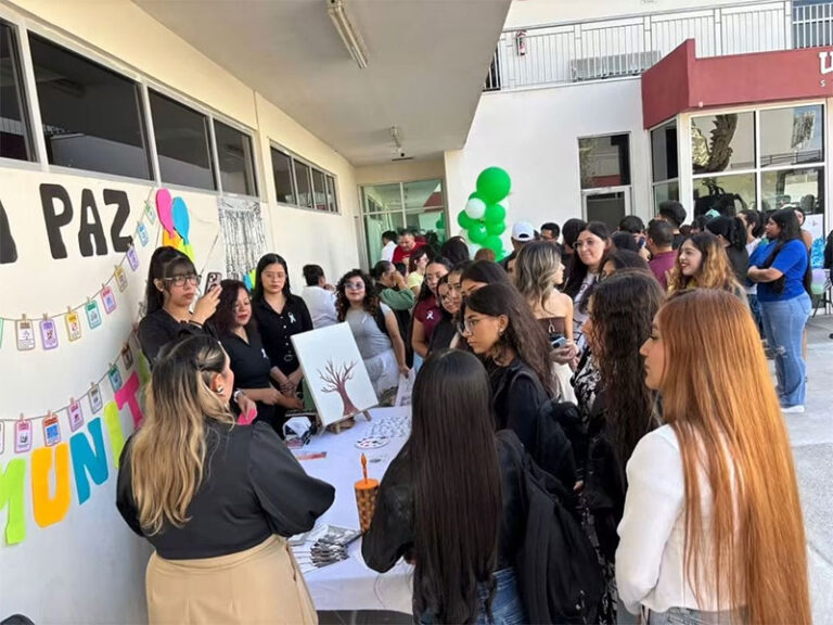 Participa Instituto Municipal de las Mujeres en mesa sobre salud mental