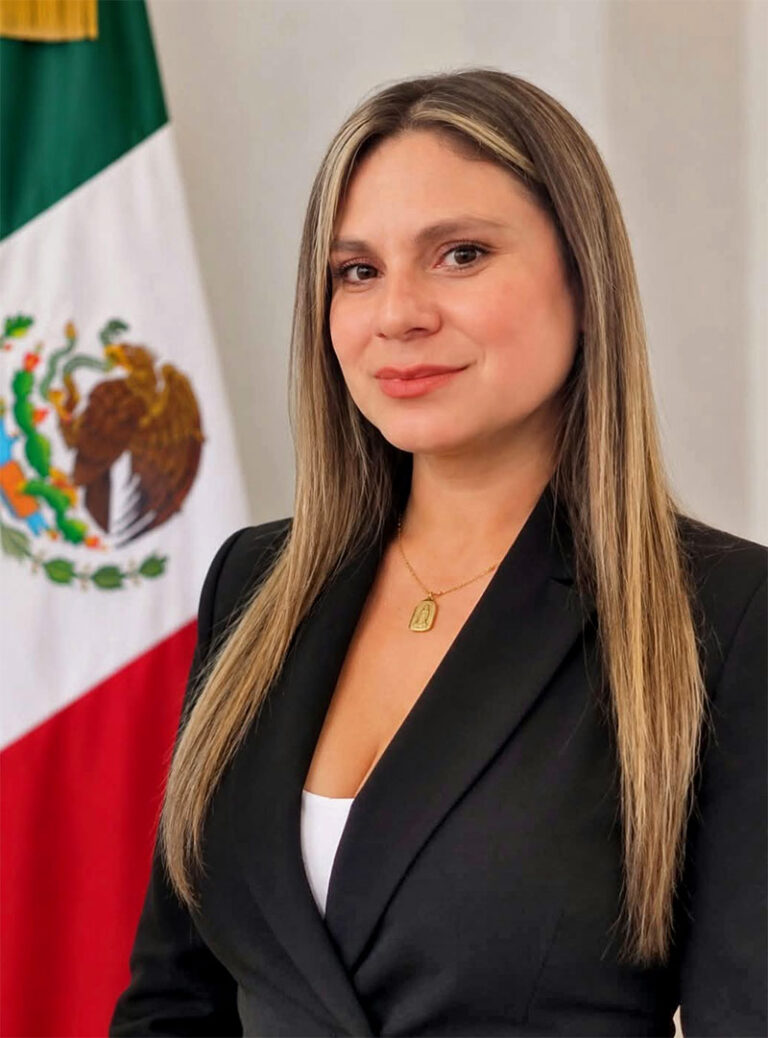 Se destapa como aspirante al Distrito 1