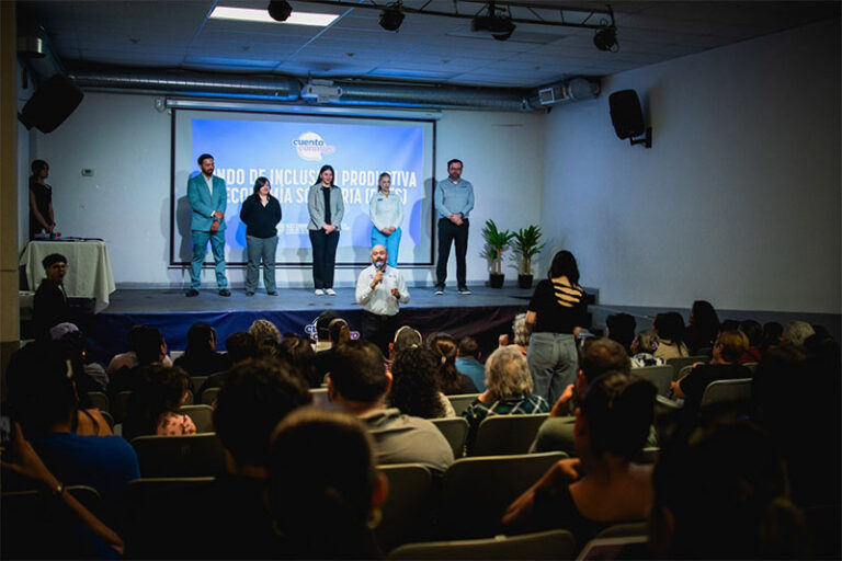 Entrega Desarrollo Humano financiamientos a 48 emprendedores de Ciudad Juárez