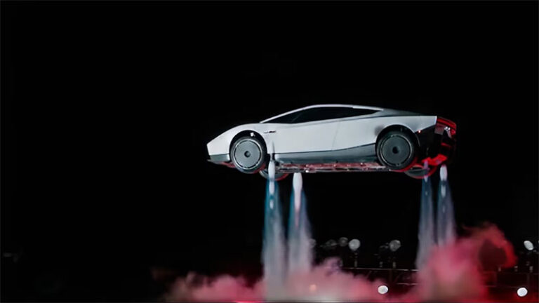 El auto volador de Tesla